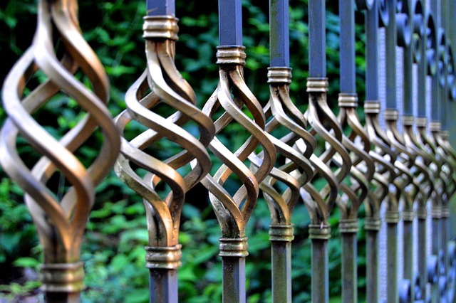 detaily